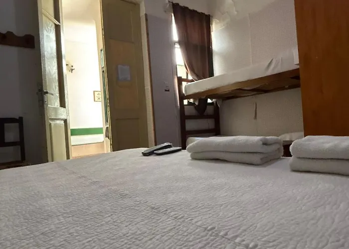 Hostal YatastoHostal